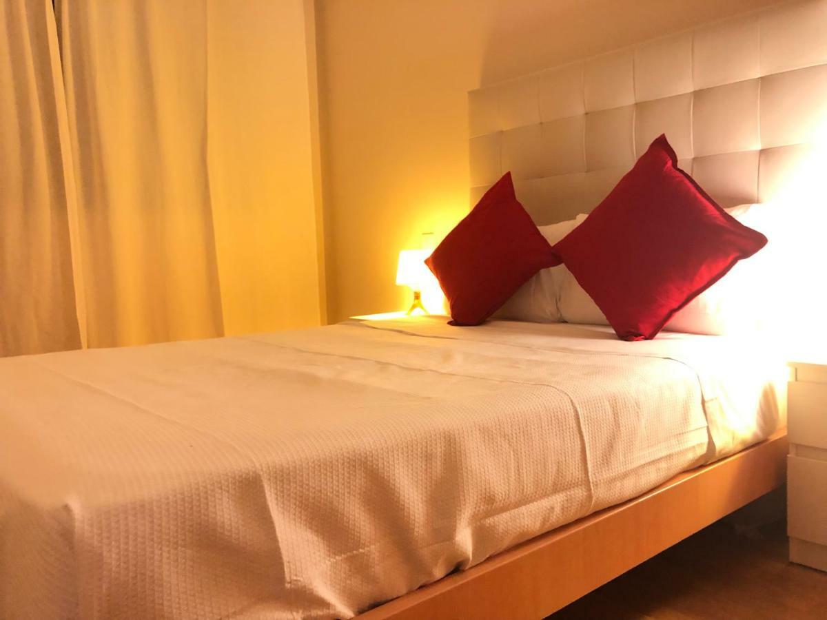 New Apartments Airport Ifema Madrid Extérieur photo