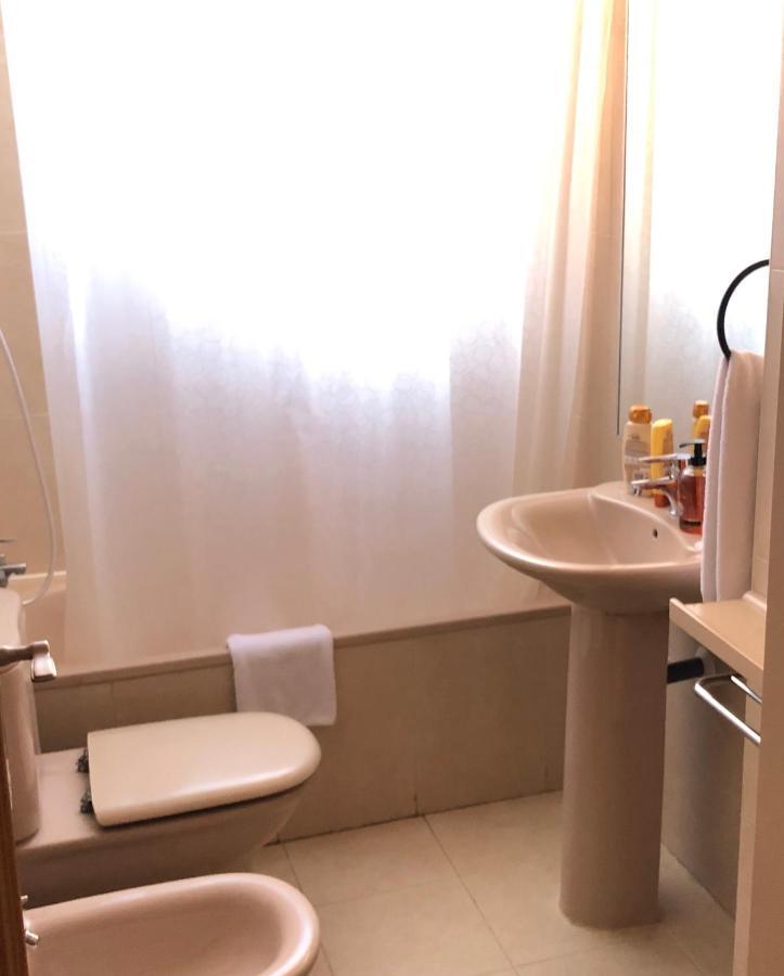 New Apartments Airport Ifema Madrid Extérieur photo